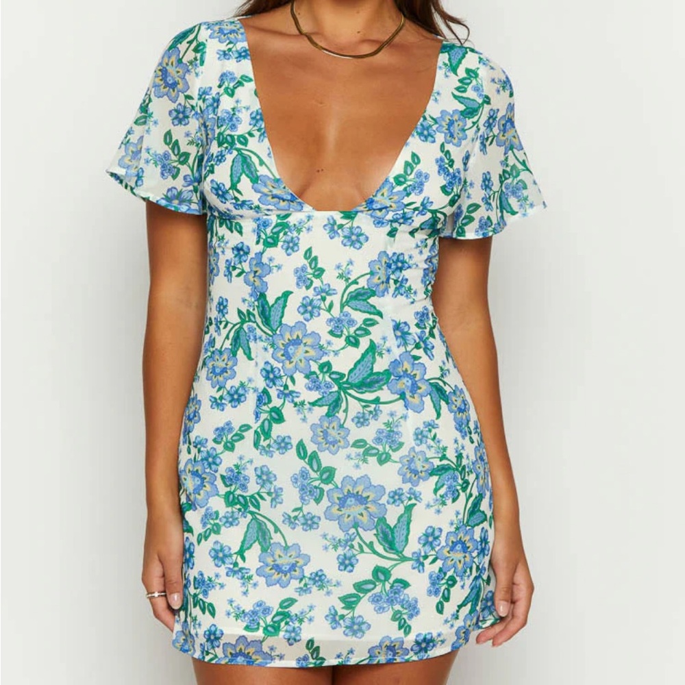 Beginning boutique dress